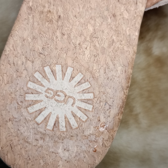UGG DANES ESPADRILLES WEDGE Slides Tan FRINGE SUEDE -US 10 -lighlty Worn - Picture 4 of 10